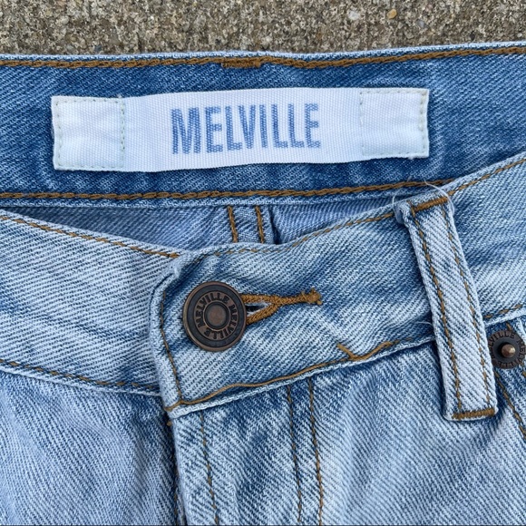 Brandy Melvillle Distressed Boyfriend Jeans 23 - Picture 4 of 8